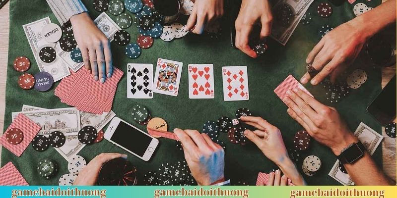 Chi phí tham gia offline cao hơn so với hình thức online