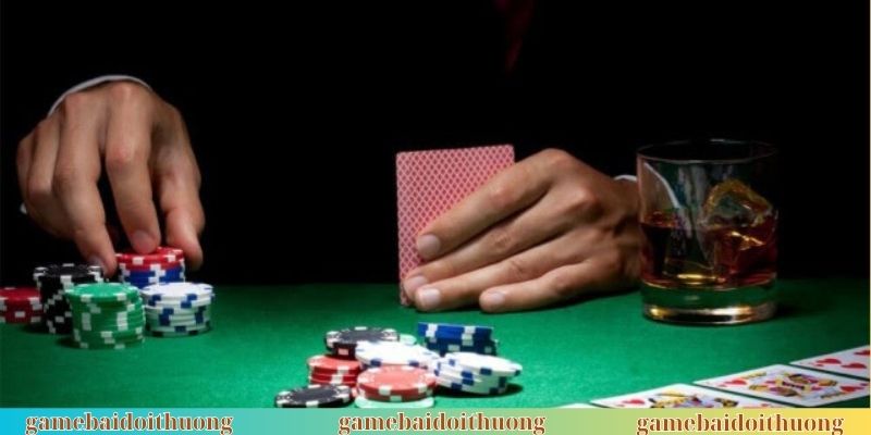 Đặt cược ổn định ngay cả khi bài yếu
