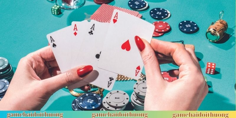 Kết thúc ván bài người giành chiến thắng nhận toàn bộ tiền thưởng