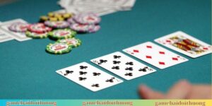 So sánh Poker online và offline