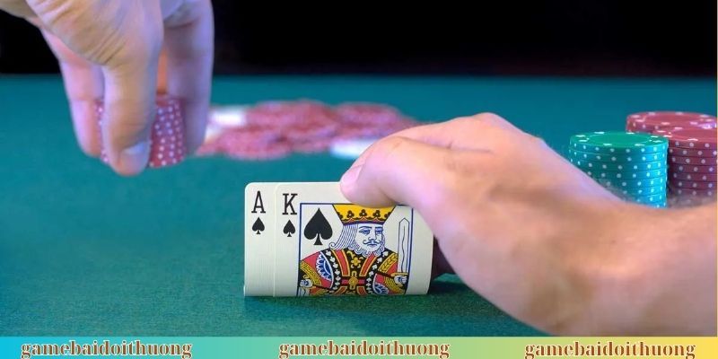 Theo dõi số tiền pot trên bàn để tính toán cẩn thận