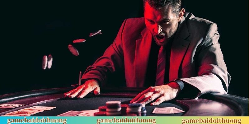 Tilt là gì trong Poker